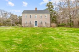 Family 4BR Cape Home Firepit, Outdoor Shower - Image 3