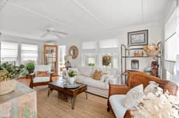 Cape Cod Bungalow Walk to Beach Firepit - Image 3