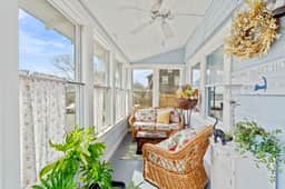 Cape Cod Bungalow Walk to Beach Firepit - Image 5
