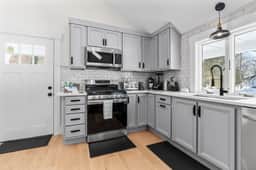 Coastal Retreat: Game Room, BBQ, Fire Pit & Beach Nearby! - Image 5