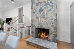 Coastal Retreat: Game Room, BBQ, Fire Pit & Beach Nearby! - Image 4