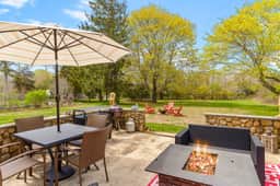 Cape Cod Retreat · Falmouth, Firepit, Beaches - Image 2