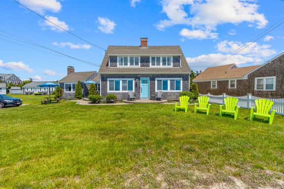 Craigville Beach Compound | 4 Private Suites with a Ocean View! - Image 1
