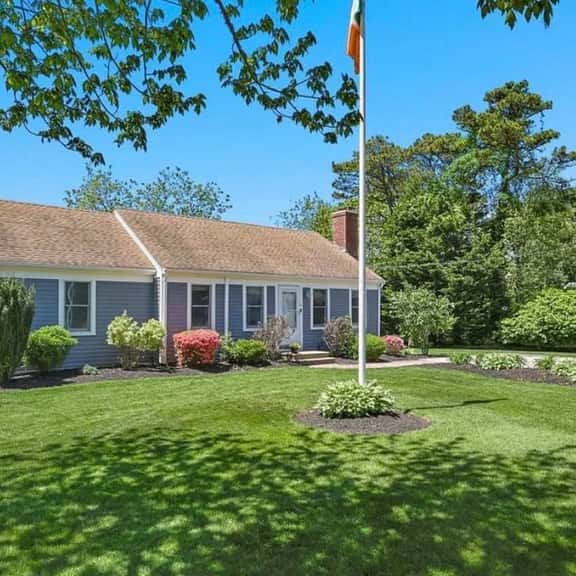Yarmouth Port Oasis Near Ocean and Beach Fun - Image 1