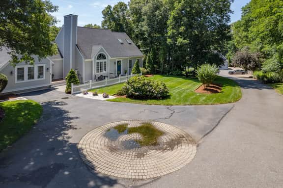 Retreat Luxury Home West Barnstable - Image 5