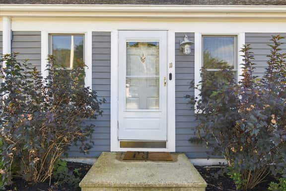 Yarmouth Port Oasis - Image 2