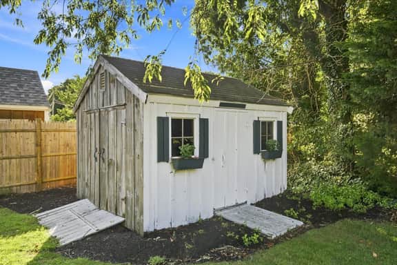 Yarmouth Port Oasis - Image 5